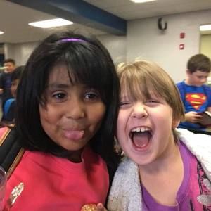 Meet your Posher, Tania